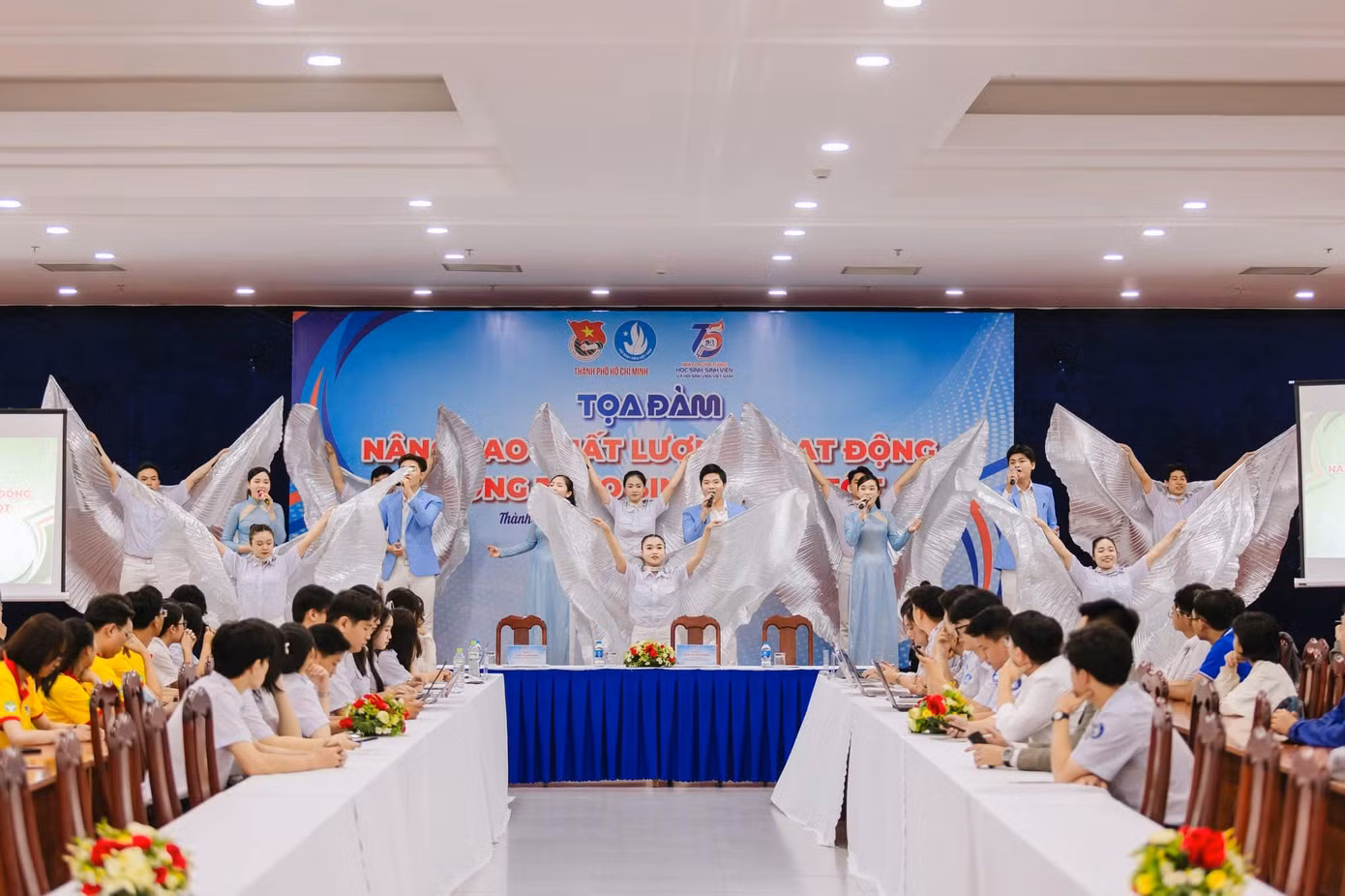 Ảnh: Tuổi Trẻ Trường CĐ Giao Thông Vận Tải TP.HCM
