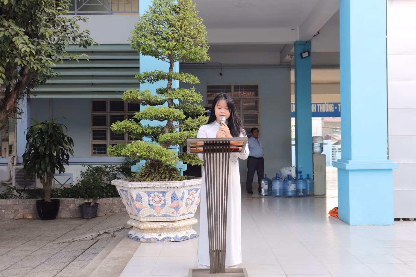 Ảnh: Đoàn Trường THPT Thạnh Lộc