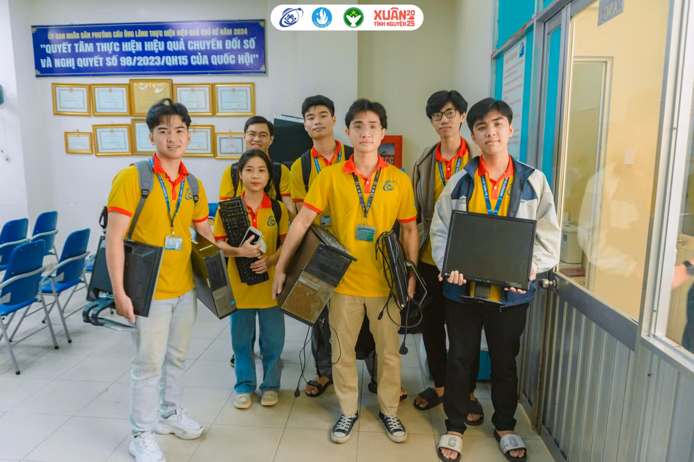 Ảnh: Tuổi trẻ UIT Ảnh: Tuổi trẻ UIT
