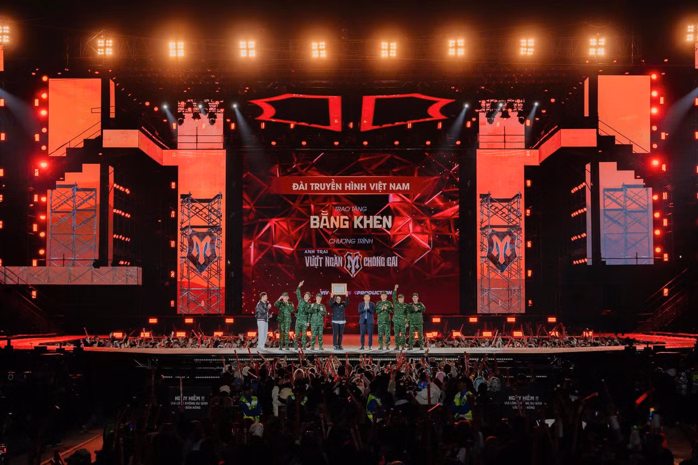Concert ATVNCG công bố địa điểm D-5 và 6, Gai Con lại sắp được khui "sít rịt" ảnh 4