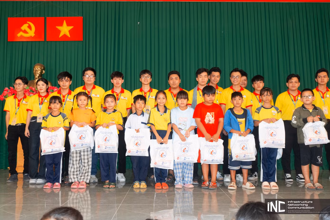 Ảnh: Tuổi trẻ Khoa Kỹ thuật Xây dựng IUH
