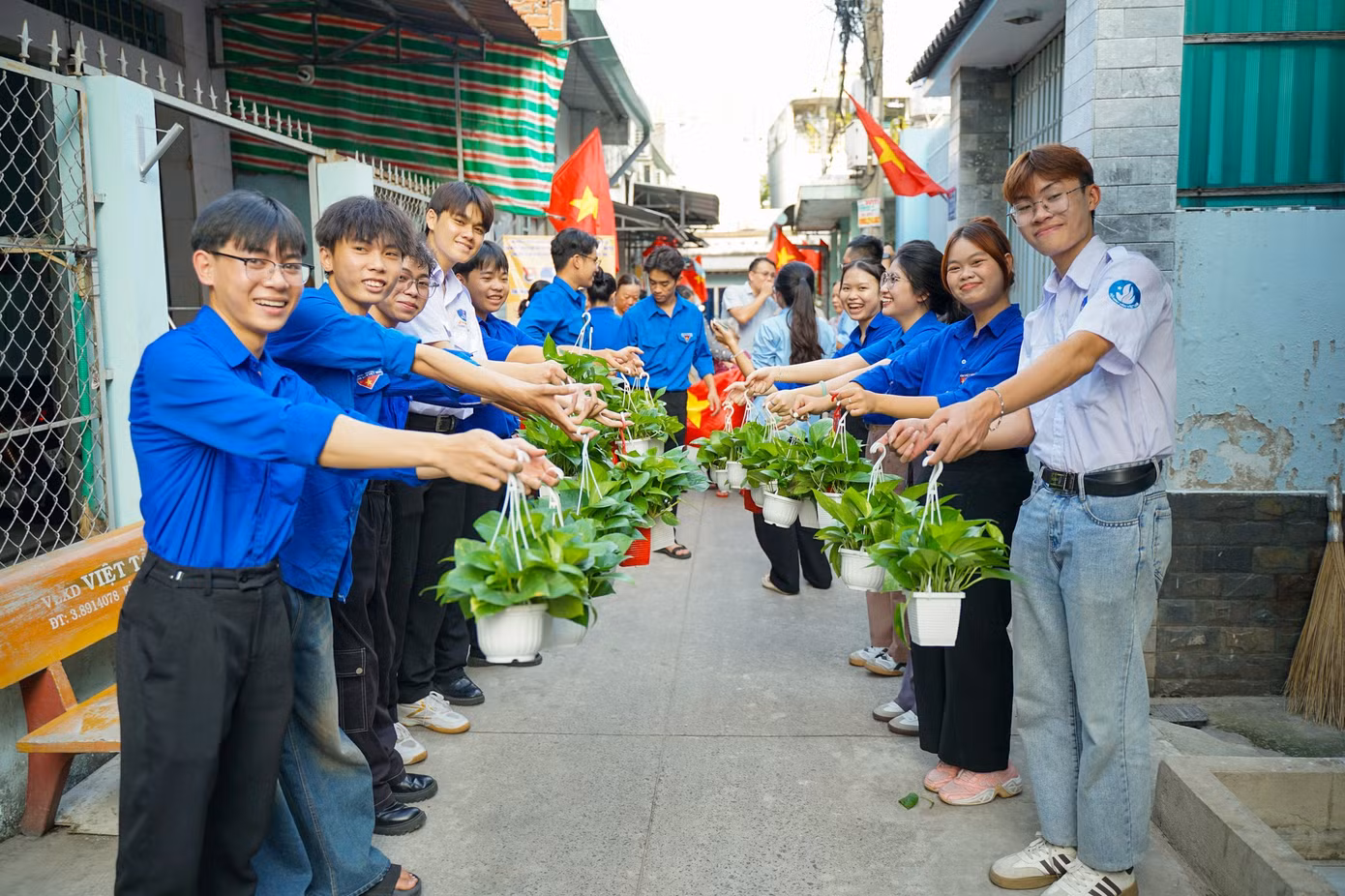 Ảnh: Đoàn - Hội Sinh viên trường ĐH Nguyễn Tất Thành Ảnh: Đoàn - Hội Sinh viên trường ĐH Nguyễn Tất Thành