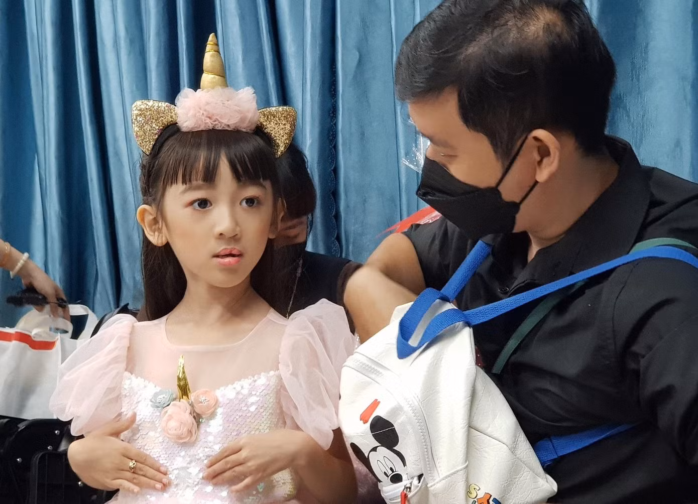 Một bé gái "xinh như thiên thần" sau khi được bác sĩ phẫu thuật tái tạo tật khe môi hở vòm