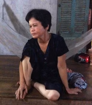 Bà Võ Thị Tư - Em ruột ông C.: 