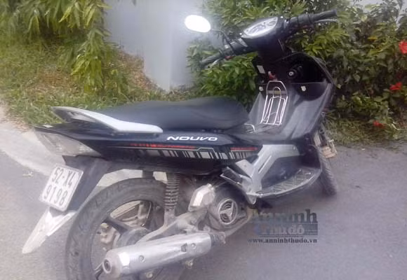 Đầu mối duy nhất là xe Nouvo có BKS 4 số cuối là 9198, công an quận 2 đã lùng ra băng nhóm giết người tàn độc