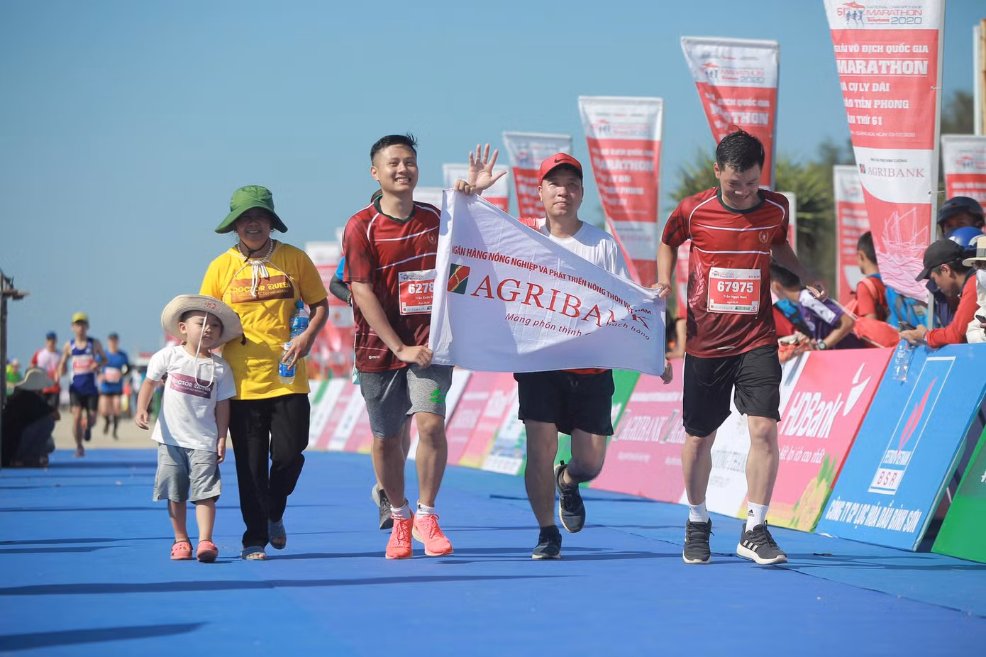 Tiền Phong Marathon 2020: Những ngôi vô địch xứng đáng ảnh 9
