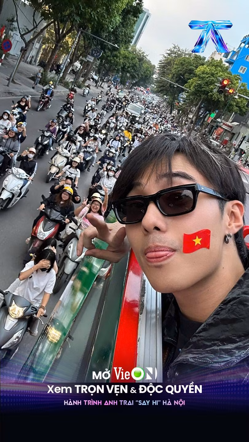 Hải Đăng Doo có tấm ảnh kỷ niệm cực nét với fan.