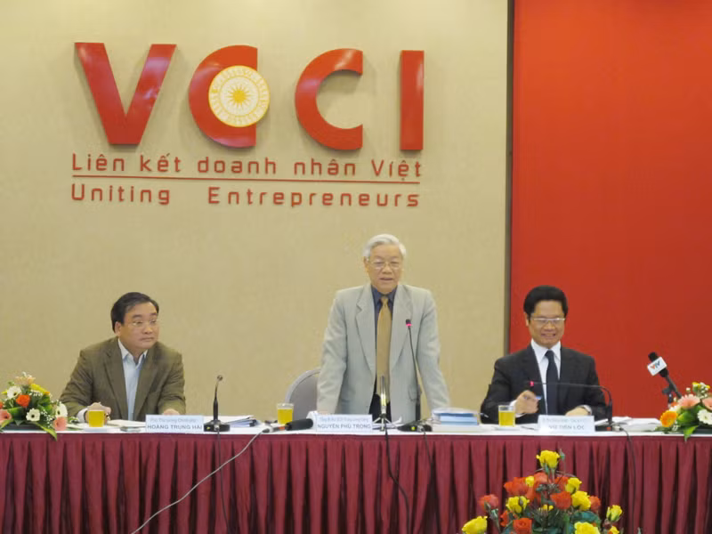 Tổng Bí thư Nguyễn Phú trọng làm việc với VCCI
