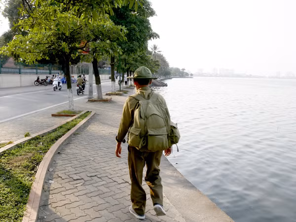 Những bước chân vẫn hùng dũng như những anh bộ đội cụ Hồ năm xưa