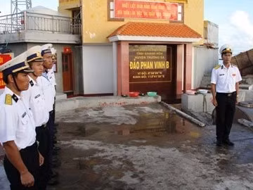 Chiến sĩ trên đảo Phan Vinh, quần đảo Trường Sa. Ảnh: Kiên Trung