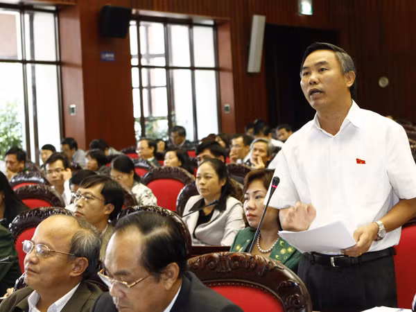 ĐB Phùng Đức Tiến (Hà Nam). Ảnh: Hồng Vĩnh
