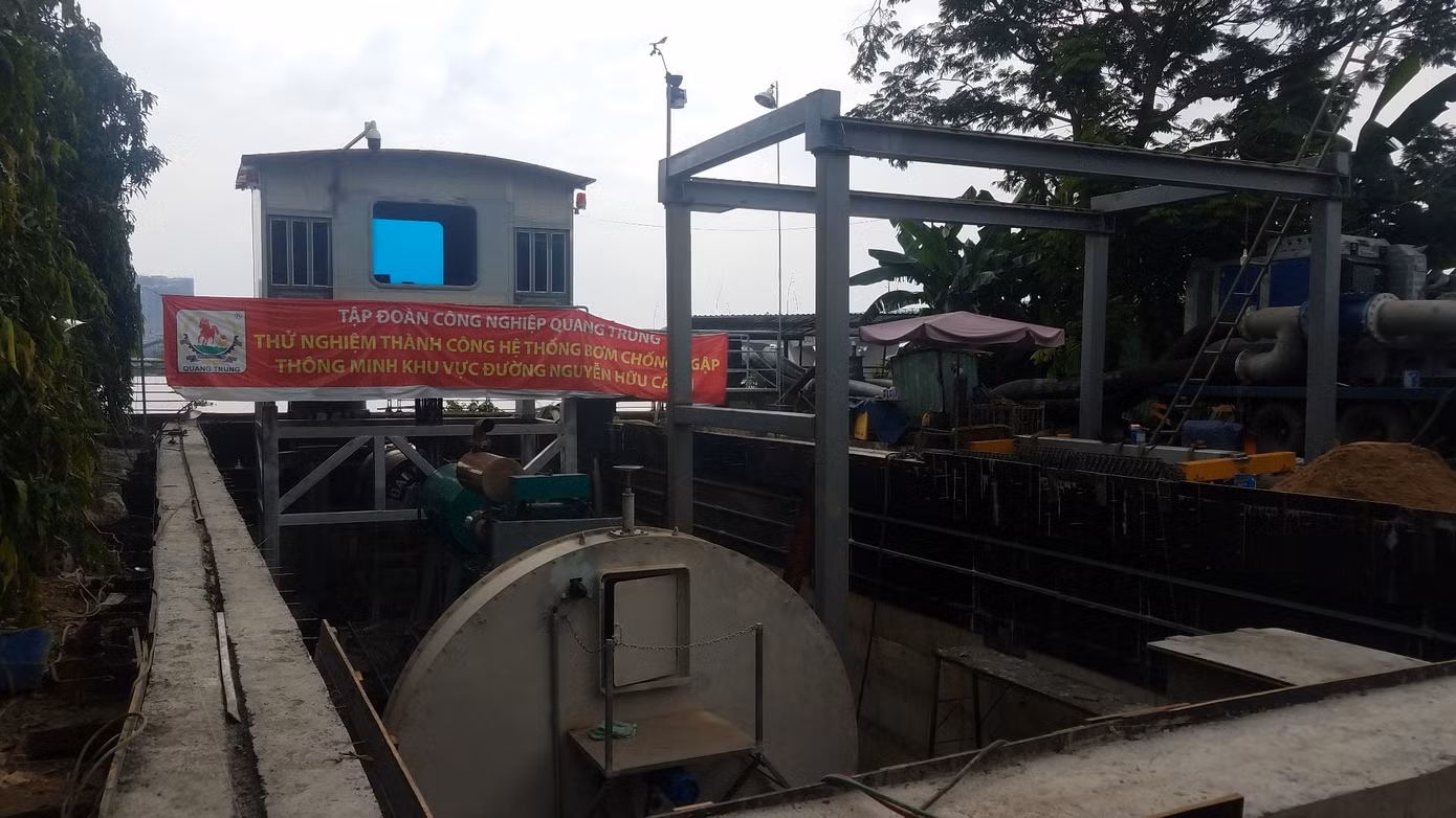Ông chủ ‘siêu máy bơm’ ở Sài Gòn tự bỏ tiền lắp trạm quan trắc ảnh 1