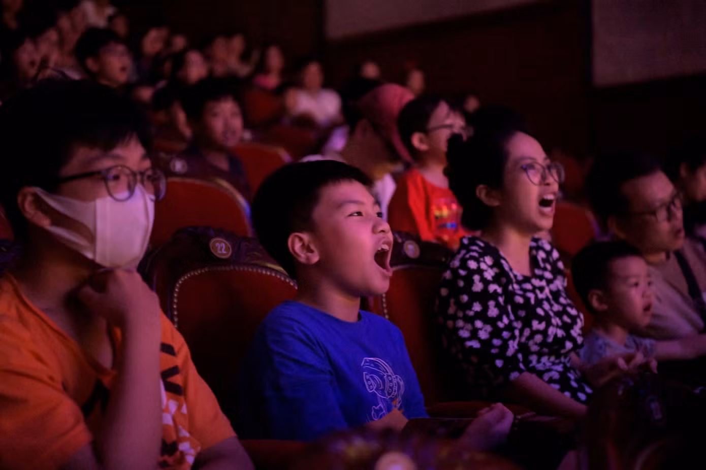 Chung niềm yêu với nhiều khán giả nhí, Kỳ Anh mê cho nhân vật Songuku - người rất hiền lành, dũng cảm và luôn sẵn sàng giúp đỡ bạn bè. Cảnh Songuku đến giải cứu những người bạn bị PocoLong bắt giữ và ngăn ý định tàn phá Trái đất của kẻ xấu này để lại ấn tượng.