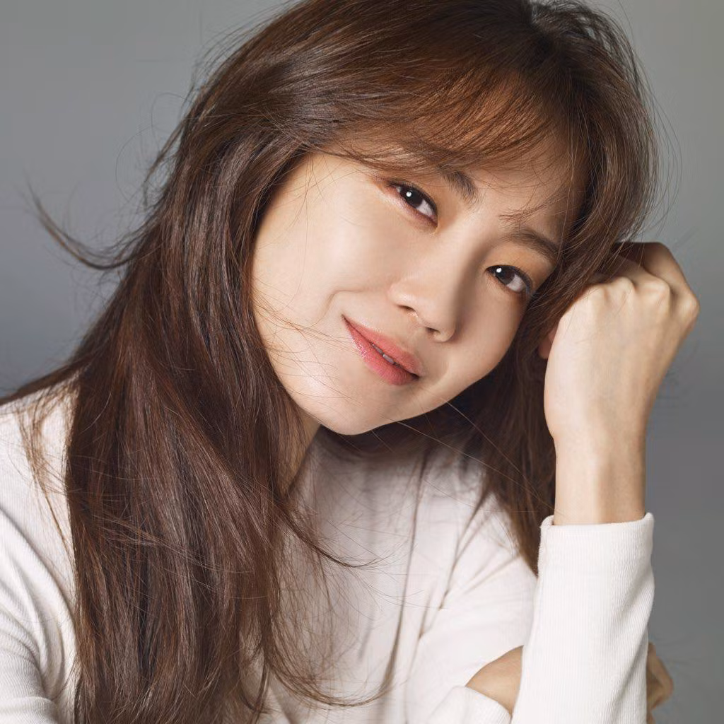 Nếu Shin Hyun Bin nhận lời tham gia, cô sẽ hóa thân thành công tố viên xinh đẹp Seo Min Young, người làm việc tại Văn phòng Công tố Quận Trung tâm Seoul. Cô là người sẵn sàng phá bỏ luật lệ chỉ để có đủ bằng chứng thực thi công lý. Mối quan hệ giữa Seo Min Young và Jin Do Joon sẽ là một mối quan hệ giữa tình yêu và thù hận.