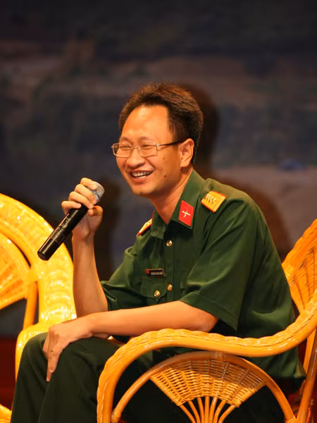 Thượng úy Nguyễn Xuân Hưng