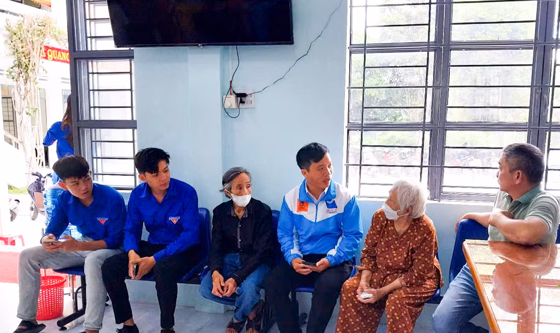 Tuổi trẻ Gia Lai đồng hành cùng chính quyền để phục vụ nhân dân. Tuổi trẻ Gia Lai đồng hành cùng chính quyền để phục vụ nhân dân.