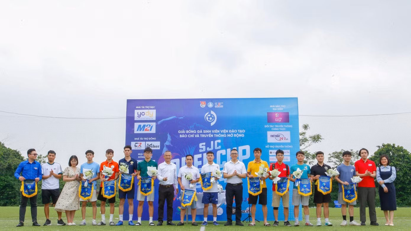 12 Đội bóng tham gia tranh tài tại giải bóng đá SJC Open Cup 2024.