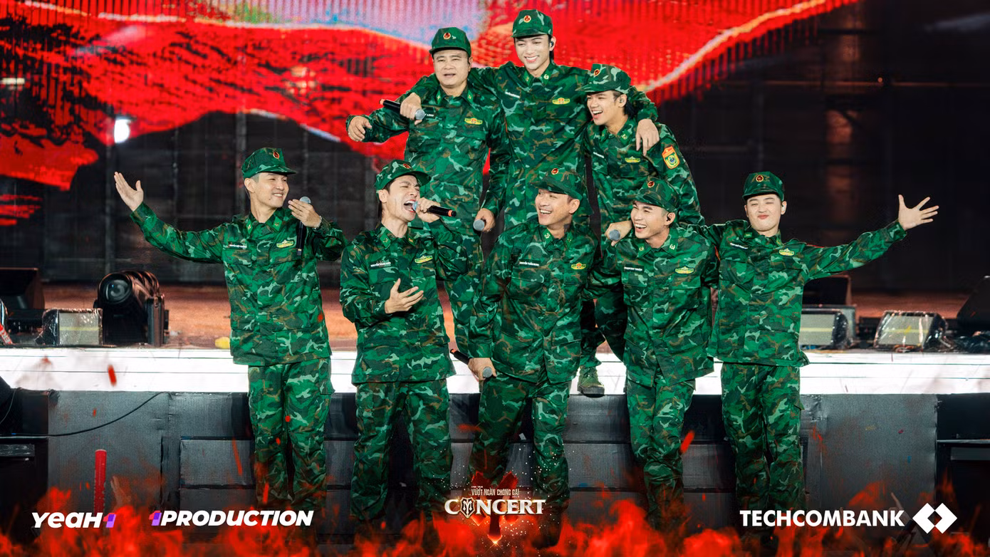 Bên cạnh các bài hát mới, những ca khúc được dàn "anh tài" trình diễn tại Anh Trai Vượt Ngàn Chông Gai như Mẹ Yêu Con, Áo Mùa Đông - Trở Về cũng được khán giả mong chờ.
