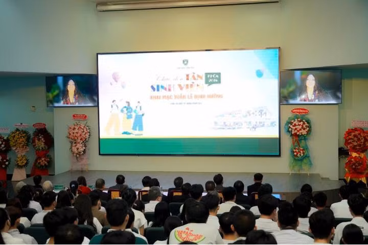 GS.TS. Đặng Thị Hoàng Yến nhấn mạnh sứ mệnh của TTU trong việc tạo ra những công dân toàn cầu thông qua giáo dục toàn diện.