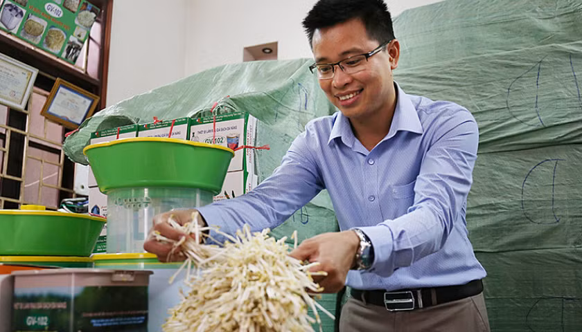 Thiết bị trồng giá sạch được nhiều người dân ưa chuộng của Tiến sĩ Đỗ Ngọc Chung - Ảnh: NVCC