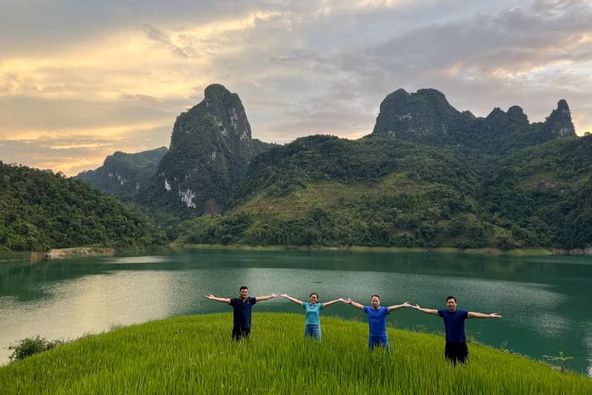 Hồ Than Uyên với vẻ đẹp mơ màng giữa đại ngàn Hồ Than Uyên với vẻ đẹp mơ màng giữa đại ngàn