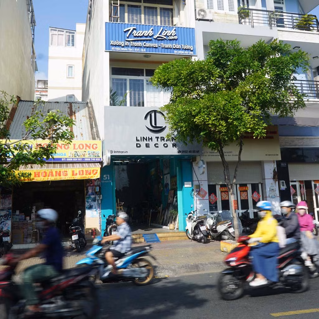 Linh Trần Decor - Địa Chỉ Tin Cậy Bán Tranh và Đồ Decor Tại Sài Gòn Linh Trần Decor - Địa Chỉ Tin Cậy Bán Tranh và Đồ Decor Tại Sài Gòn