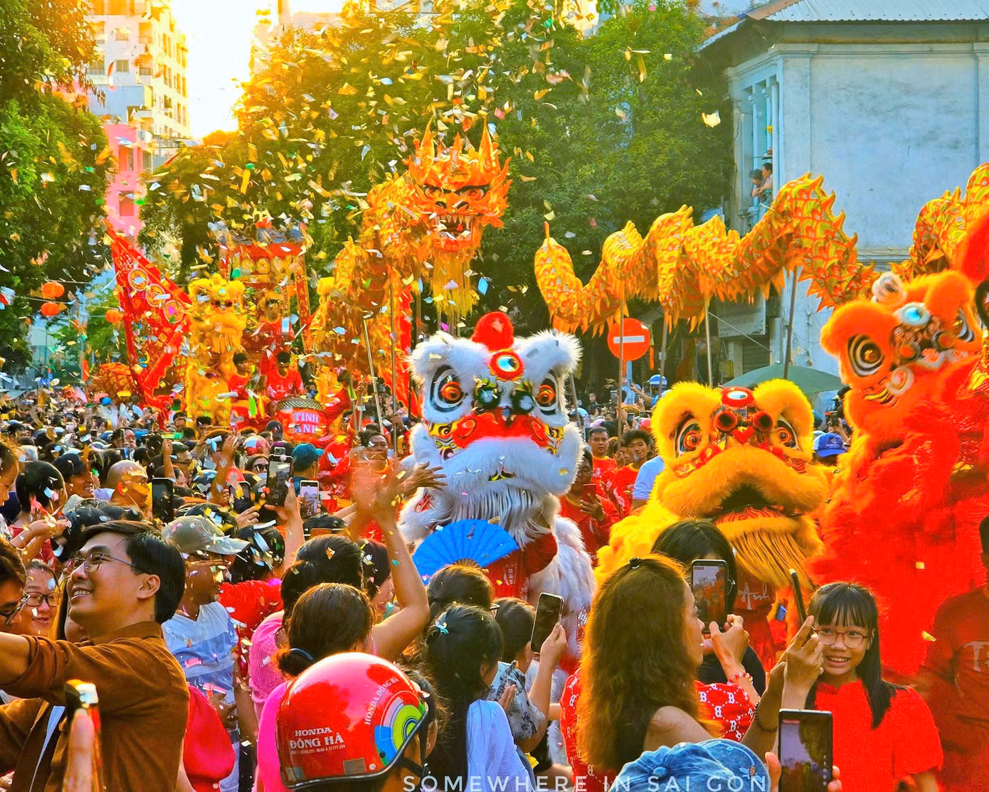 Không khí rộn ràng mỗi dịp Tết Nguyên Tiêu tại khu Chợ Lớn. (Ảnh: Phạm Thế Hiển) Không khí rộn ràng mỗi dịp Tết Nguyên Tiêu tại khu Chợ Lớn. (Ảnh: Phạm Thế Hiển)