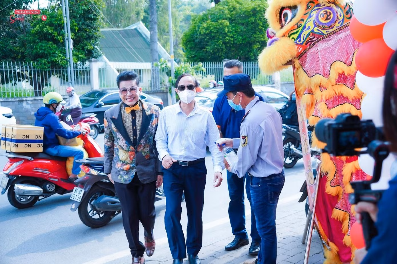 Sự góp mặt của nghệ sĩ Thanh Bạch đã tăng sức hút cho sự kiện Sự góp mặt của nghệ sĩ Thanh Bạch đã tăng sức hút cho sự kiện