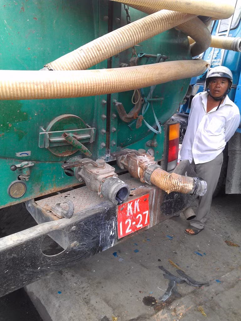Xe vệ sinh bị hư hỏng phí sau