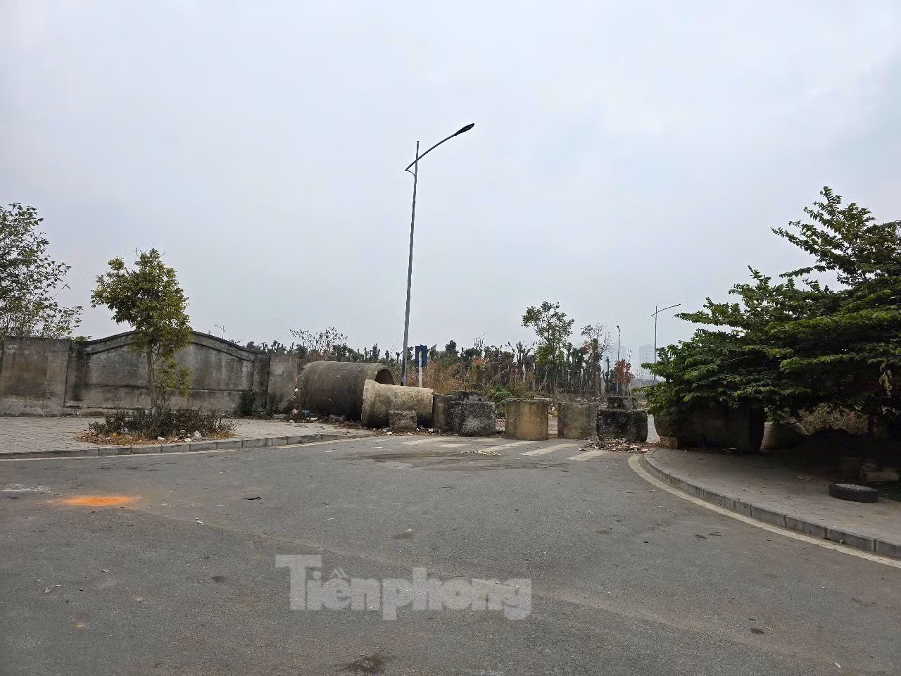 Dự kiến nếu "nút thắt" trong GPMB của mục nút giao đường 70 được tháo gỡ, thì dự án sẽ sớm hoàn thành. Dự kiến nếu "nút thắt" trong GPMB của mục nút giao đường 70 được tháo gỡ, thì dự án sẽ sớm hoàn thành.