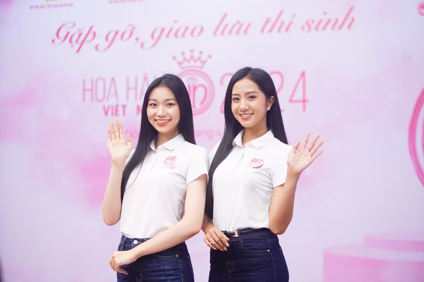 Cả hai lần lượt là Hoa khôi và Á khôi của Đại học Tài chính - Marketing 2023. Sau cuộc thi cấp trường, họ tiếp tục ghi danh ở Hoa hậu Việt Nam 2024.