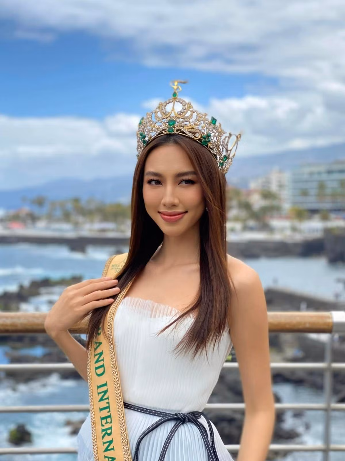 Người đẹp cung Sư Tử - Thùy Tiên
