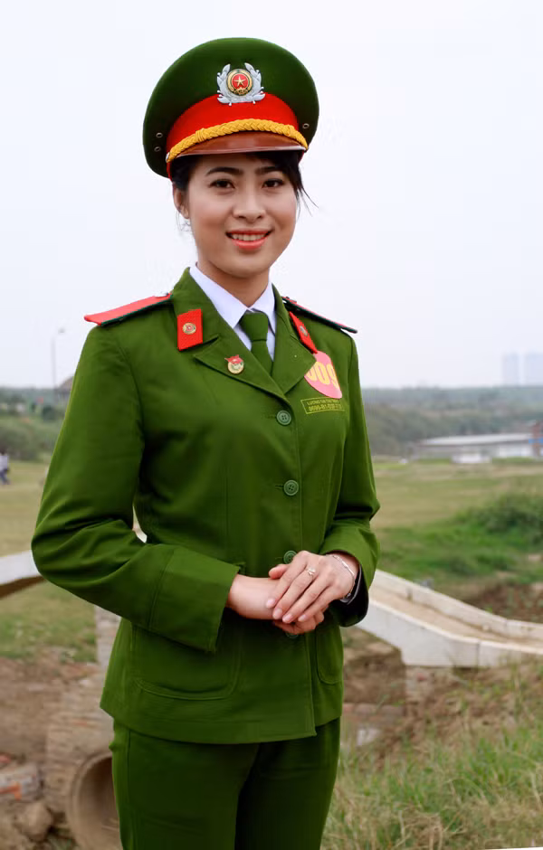 Được biết, tham dự cuộc thi, các thí sinh sẽ trải qua các nội dung như: tự giới thiệu, trình diễn trang phục, tài năng, ứng xử . Dự kiến cuộc thi sẽ chính thức diễn ra trung tuần tháng 3-2013.