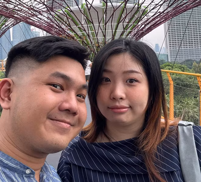 Tình cảm của họ bền chặt và khăng khít,