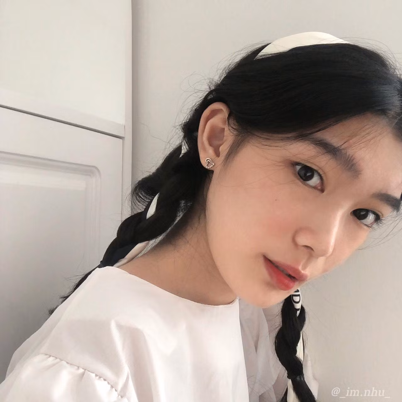 Quỳnh Như hy vọng nhà trường sẽ có những biện pháp kịp thời để đảm bảo kiến thức cho teen phải học online. Ảnh: NVCC Quỳnh Như hy vọng nhà trường sẽ có những biện pháp kịp thời để đảm bảo kiến thức cho teen phải học online. Ảnh: NVCC