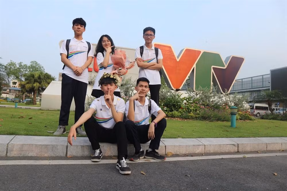 Tuấn Kiệt từng khiến netizen "xôn xao" bởi nụ cười "tỏa nắng". Ảnh: FBNV