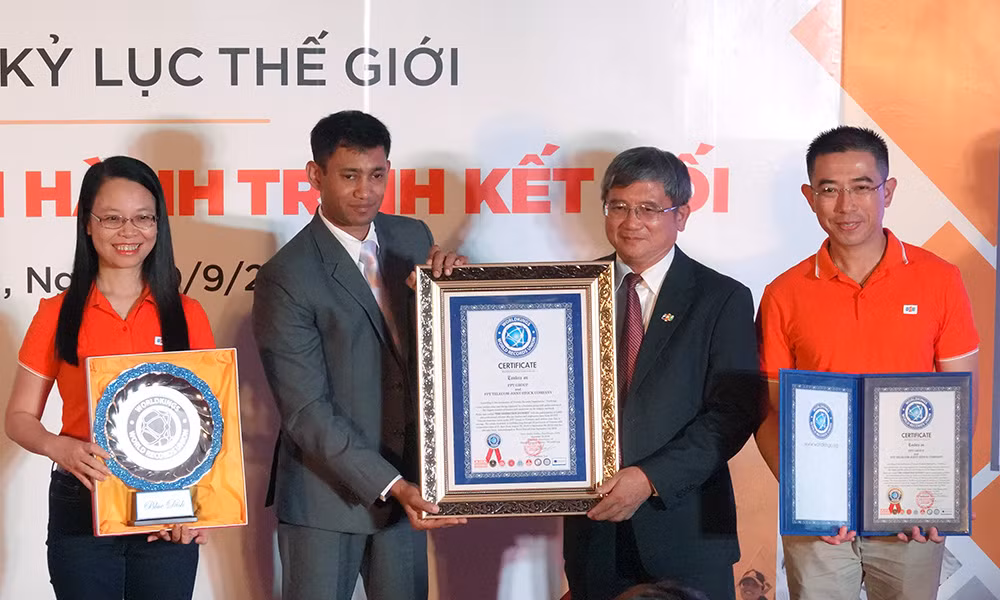 Việt Nam có kỷ lục thế giới chạy xuyên lãnh thổ Quốc gia ảnh 1