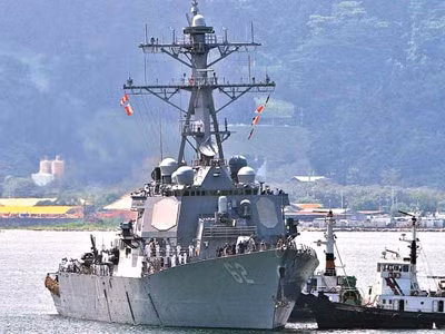 Tàu khu trục Mỹ USS Fitzgerald cập cảng căn cứ quân sự cũ của Mỹ tại vịnh Subic ở thành phố Olongapo hồi tháng 6. Ảnh: David Bayarong a