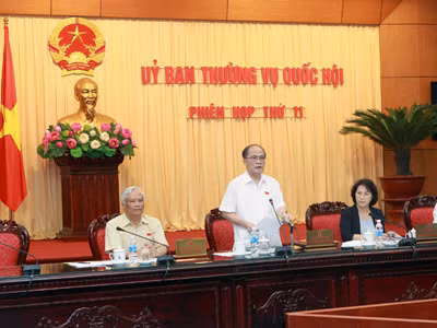 Chủ tịch Quốc hội Nguyễn Sinh Hùng: 