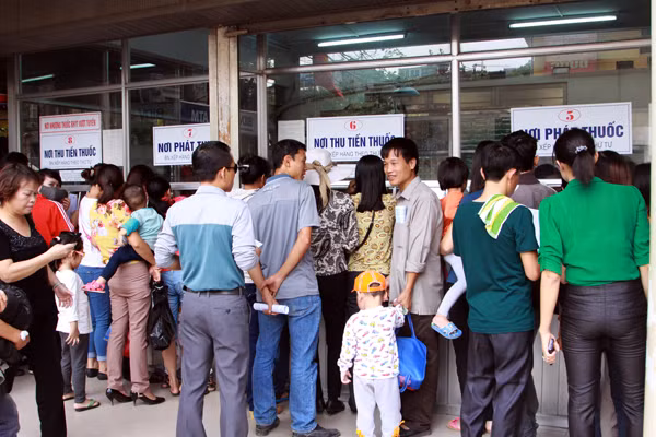 Khu vực chờ thanh toán tiền thuốc