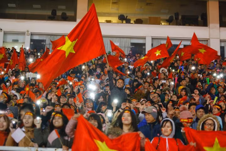 U23 Việt Nam hát 'Niềm tin chiến thắng' trên sân Mỹ Đình ảnh 23