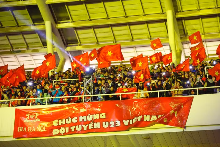 U23 Việt Nam hát 'Niềm tin chiến thắng' trên sân Mỹ Đình ảnh 20
