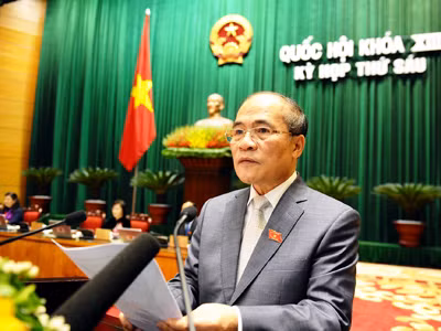 Chủ tịch Quốc Hội Nguyễn Sinh Hùng đọc diễn văn khai mạc