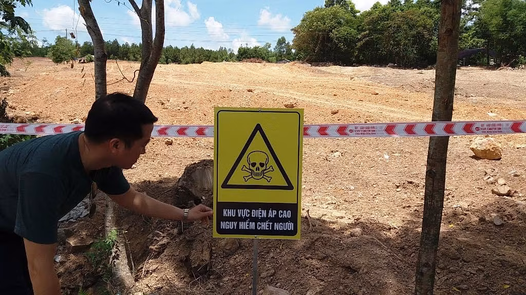 Thông tin bất ngờ vụ 'san ủi lăng mộ vợ vua Tự Đức' ảnh 2