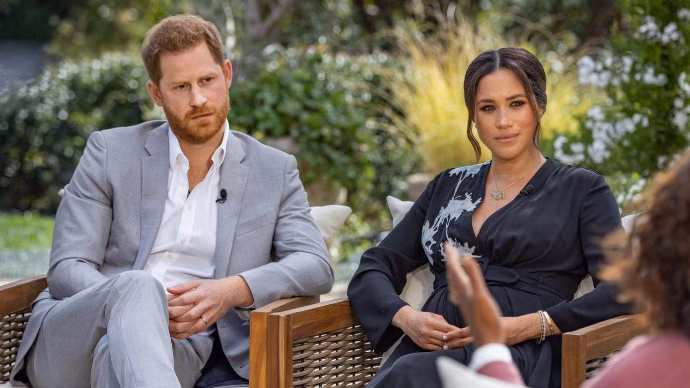 Harry và Meghan là một trong những lý do khơi dậy sự hứng thú của dư luận với Hoàng gia Anh. Harry và Meghan là một trong những lý do khơi dậy sự hứng thú của dư luận với Hoàng gia Anh.