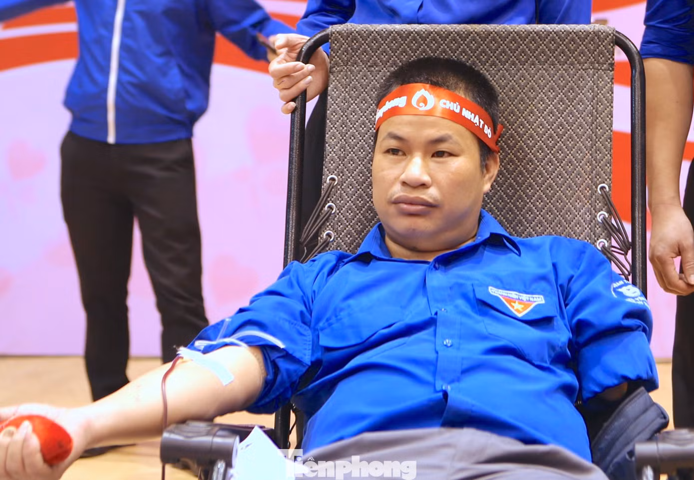 “Việc hiến máu bây giờ như là một phần cuộc sống của tôi. Khi nào bản thân còn sức khỏe, tôi vẫn sẽ tiếp tục chia sẻ giọt máu của mình cho những ai cần đến. Tôi cũng lan tỏa tinh thần này đến với nhiều người hơn, như ở các vùng quê bởi một giọt máu cho đi sẽ có biết bao tình yêu thương ở lại" - anh Trâm chia sẻ.