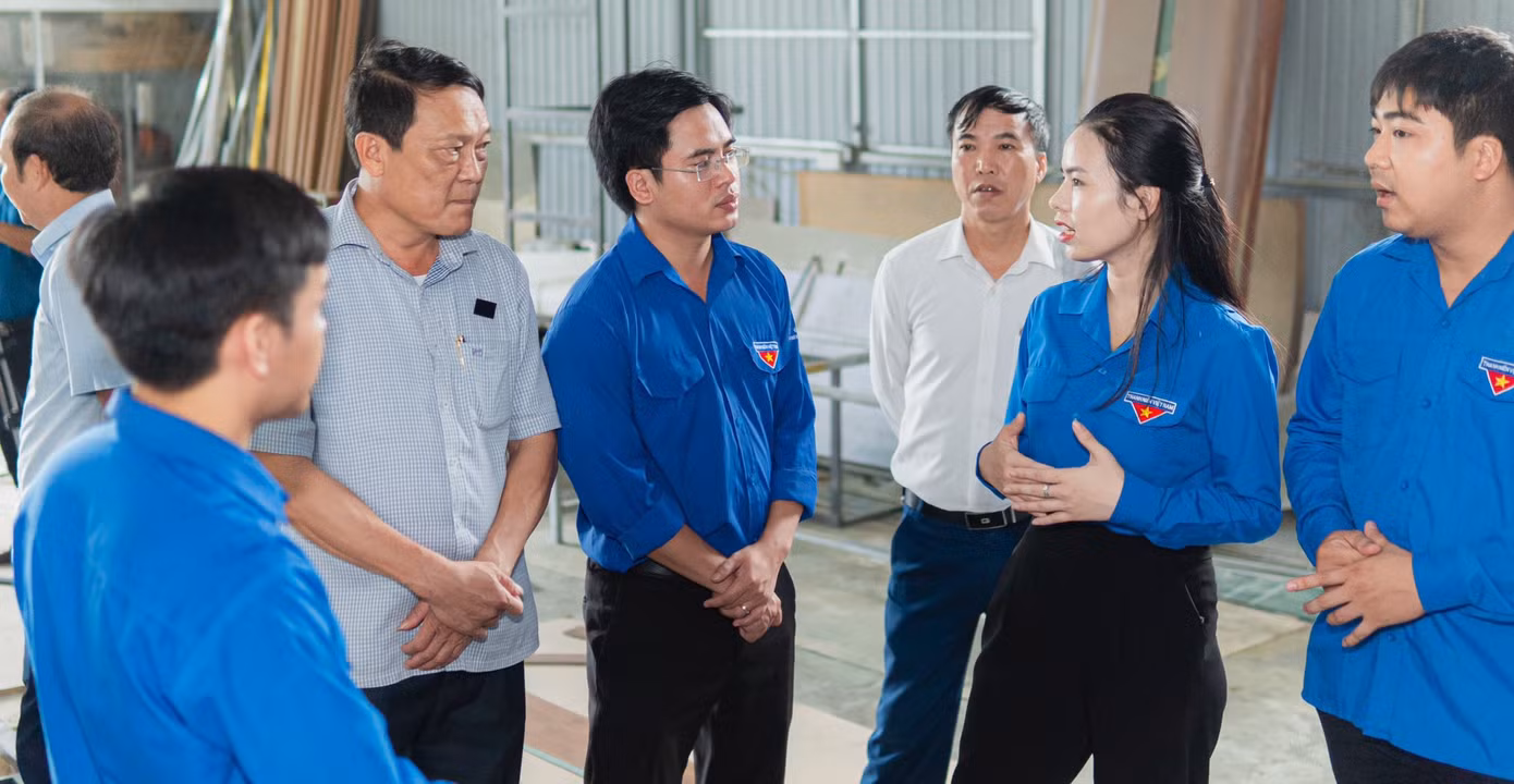 Trong ngày, Ban Thường vụ Tỉnh Đoàn chỉ đạo các cấp bộ đoàn đăng tải hơn 1.500 ý tưởng, sáng kiến có giá trị thực tiễn, thiết thực, tích cực khai thác, hỗ trợ, kết nối, hiện thực hóa các ý tưởng trên cổng thông tin để ứng dụng vào thực tiễn.