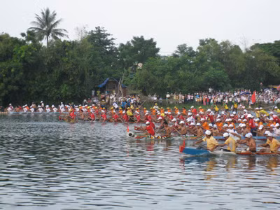 Dòng Kiến Giang rực rỡ mừng Tết Độc lập