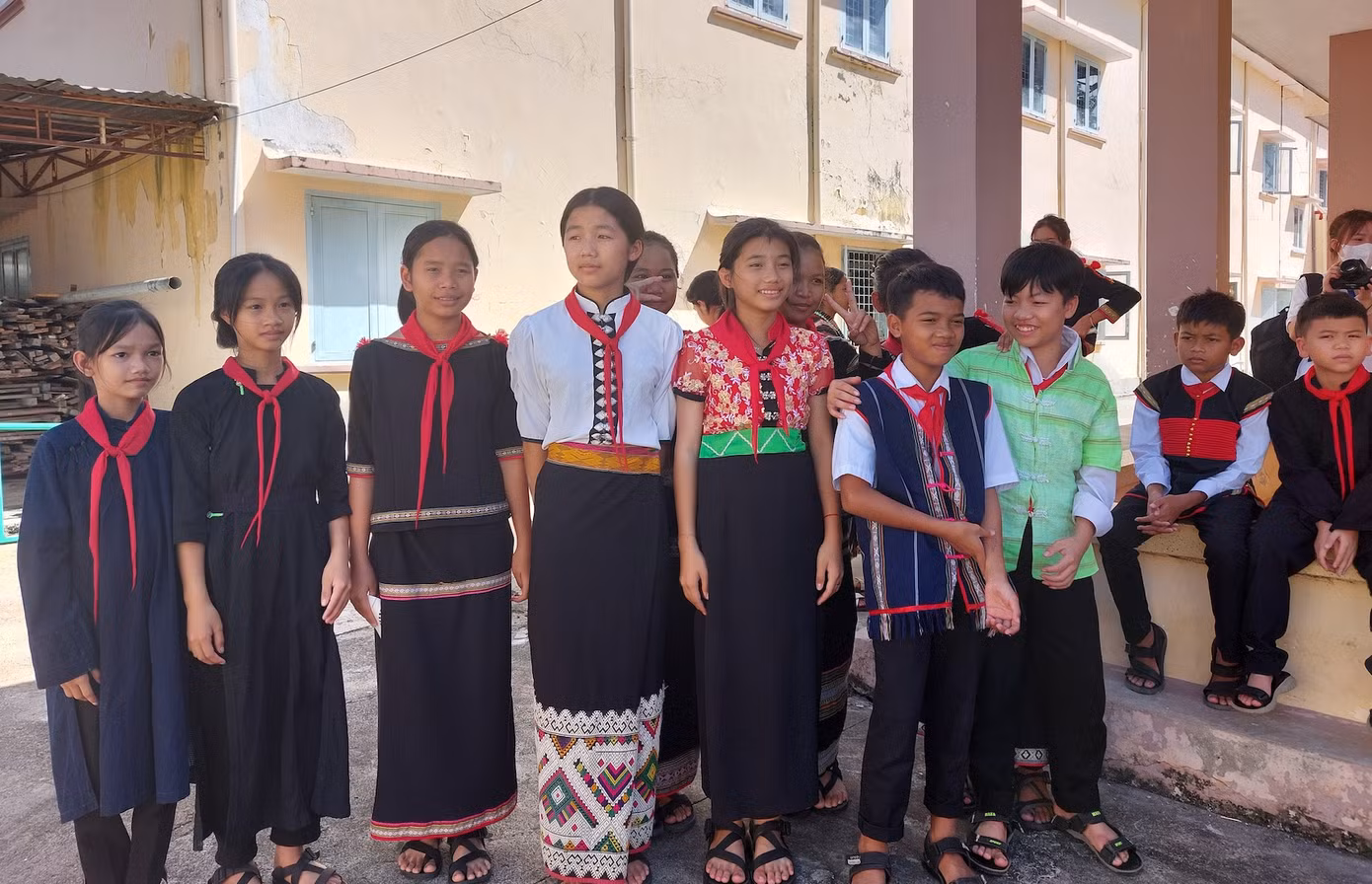 Học sinh đồng bào dân tộc thiểu số chiếm 96%.