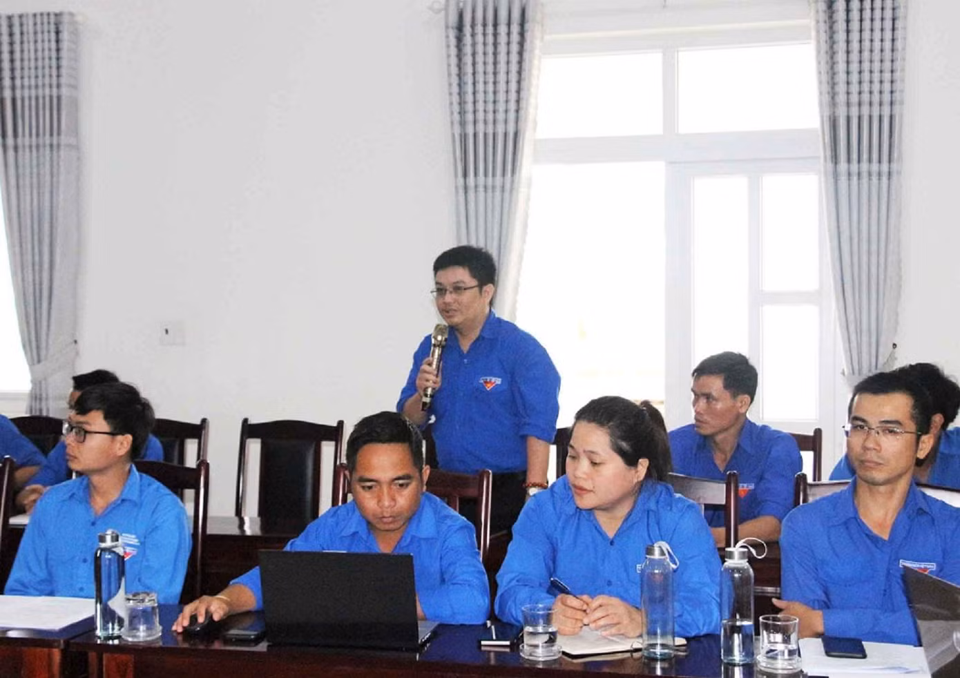 Các đơn vị thảo luận, góp ý Các đơn vị thảo luận, góp ý